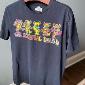 Mens M Grateful Dead T-shirt